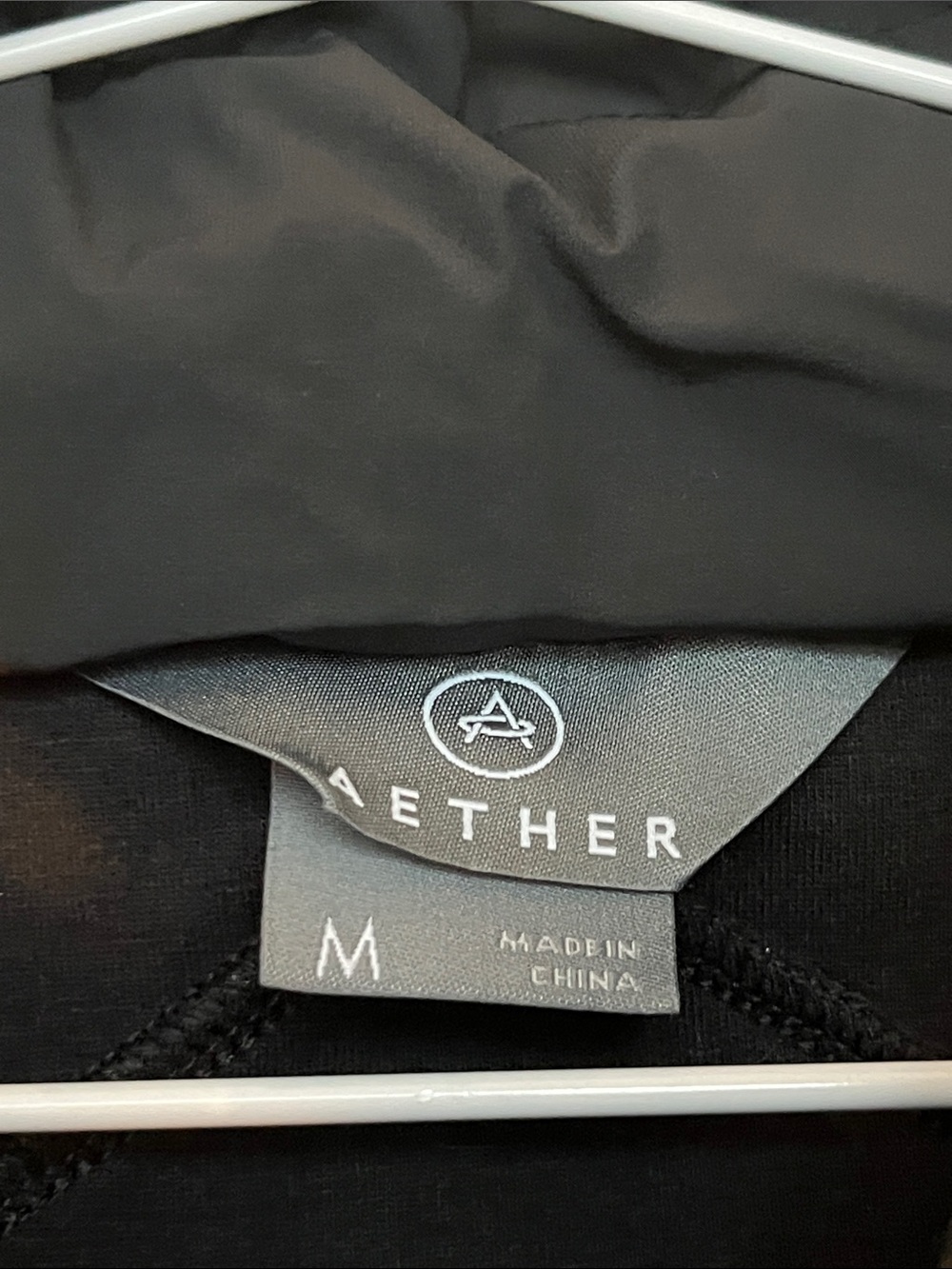 Aether Pullover - Picture 5 of 8
